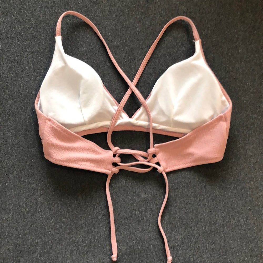 Women’s bikini top - Picture 2 of 2